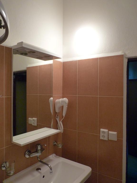 Hotel & Hostel Florian プラハ 部屋 写真
